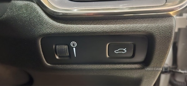 Used Volvo V60 2019 for sale - 77637955: Photo 44