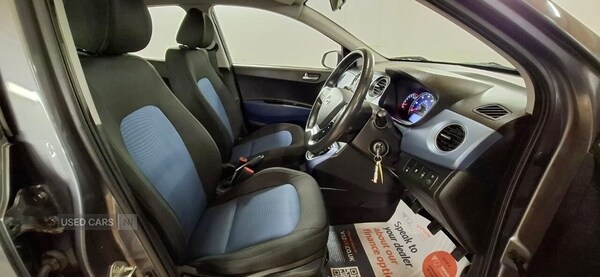 Used Hyundai i10 2015 for sale - 75742047: Photo 14