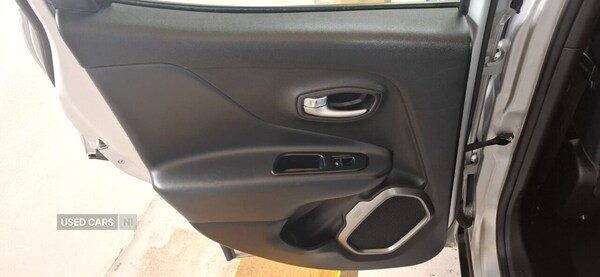 Used Jeep Renegade 2019 for sale - 77075020: Photo 40