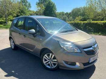 2015 - 1.4i 16V Life 5dr