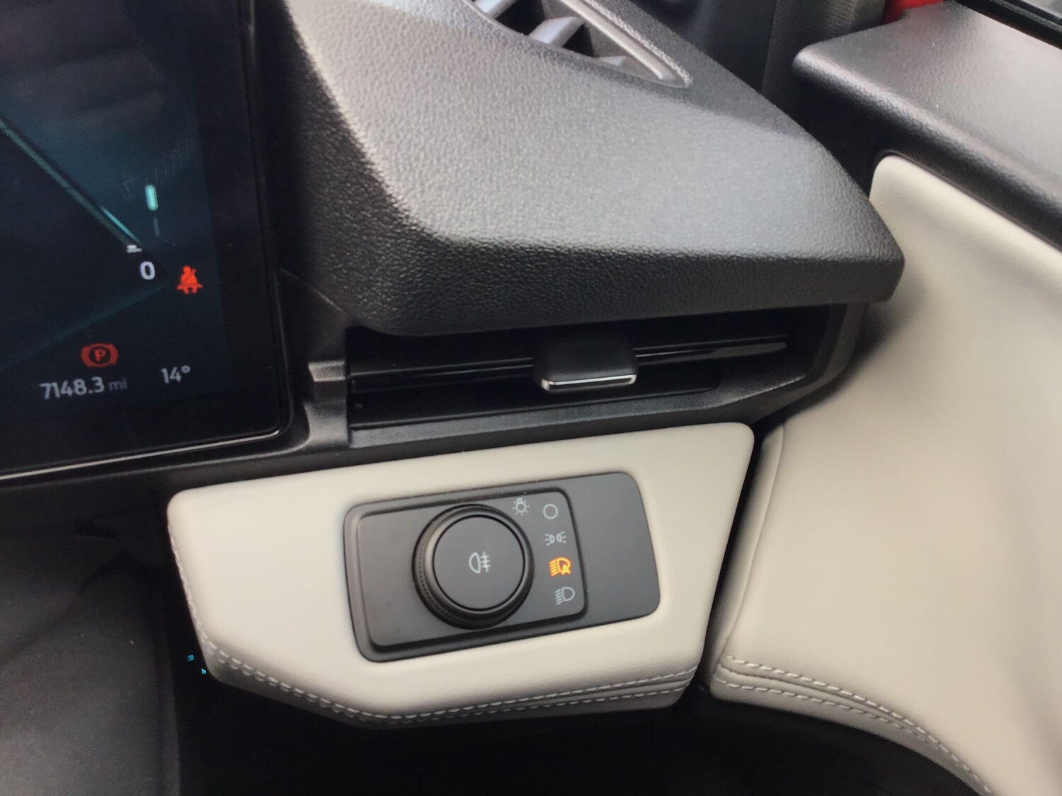 Used Ford Puma Gen-E 2025 for sale - 75904858: Photo 32