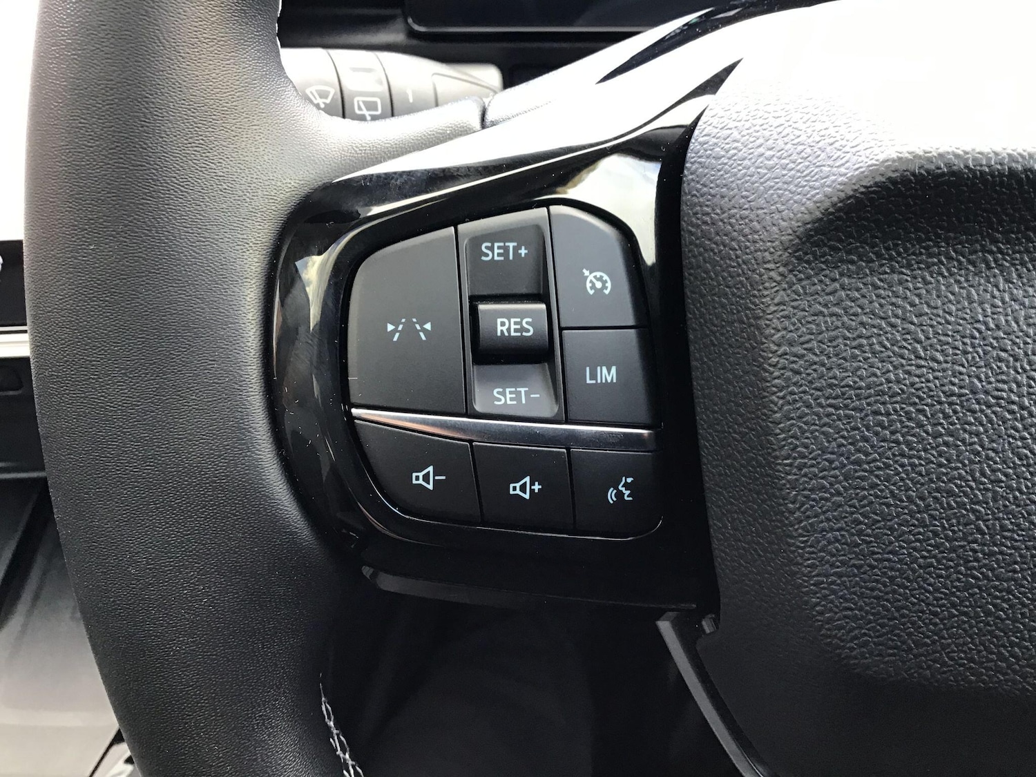 Used Ford Puma 2025 for sale - 76988559: Photo 18