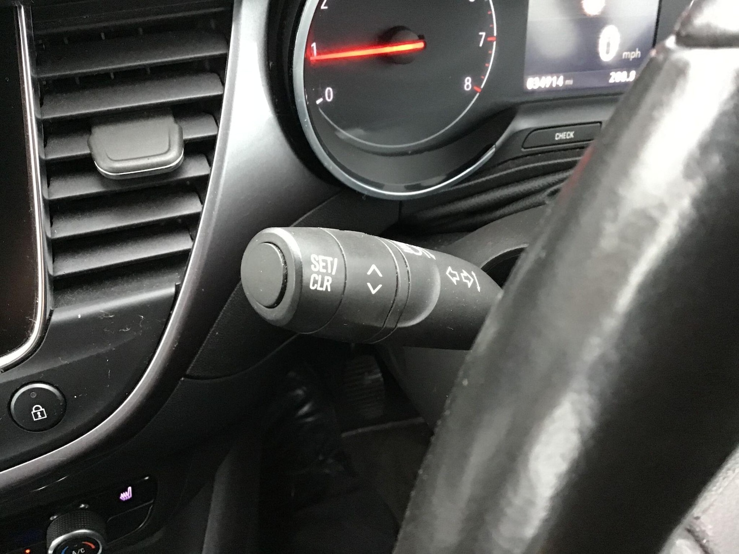 Used Vauxhall Crossland X 2018 for sale - 76886154: Photo 18