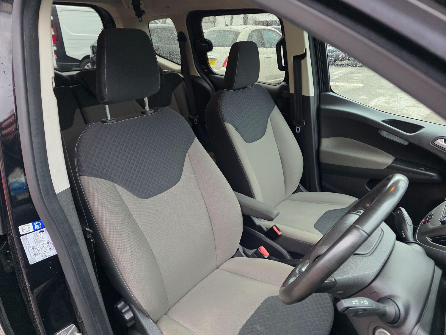 Used Ford Tourneo Courier 2020 for sale - 77376133: Photo 13