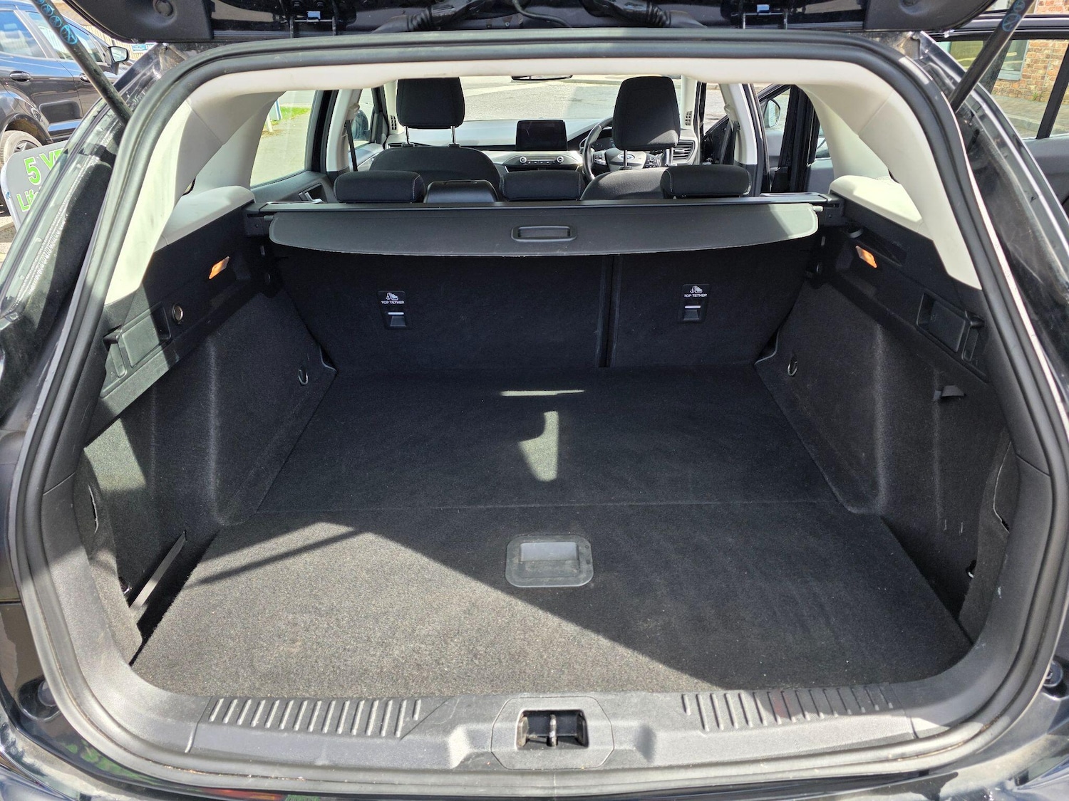 Used Ford Focus 2019 for sale - 78085785: Photo 11