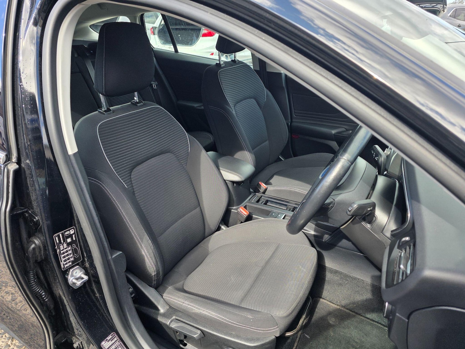Used Ford Focus 2019 for sale - 78085785: Photo 14