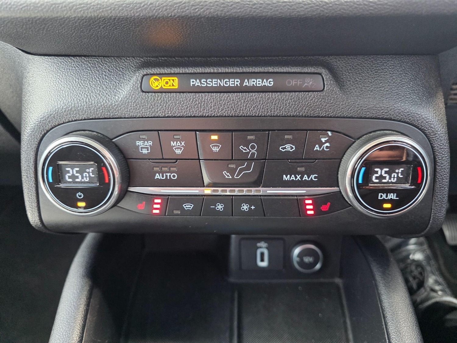 Used Ford Focus 2019 for sale - 78085785: Photo 24