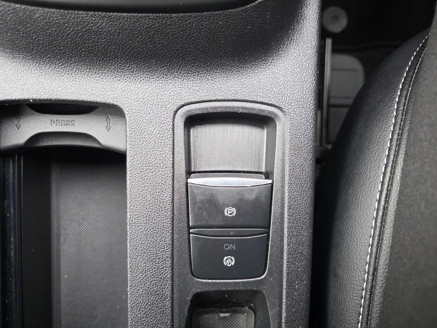 Used Ford Kuga 2020 for sale - 77695851: Photo 31