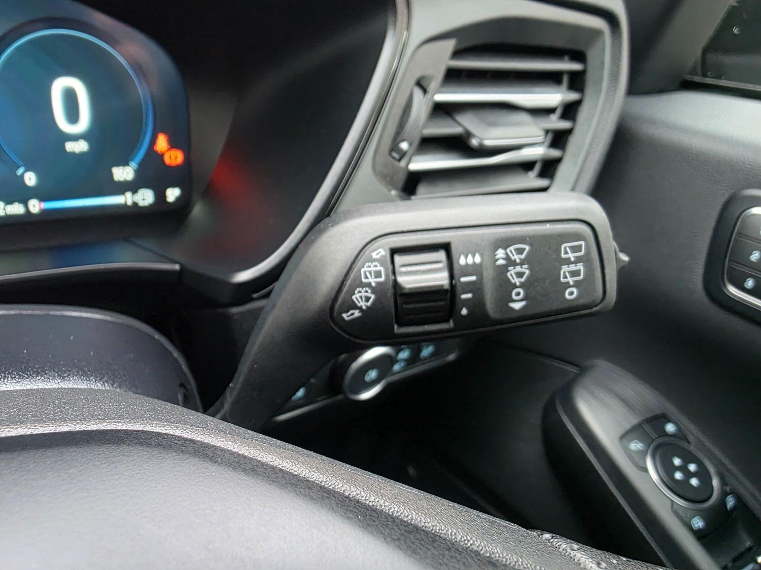 Used Ford Kuga 2025 for sale - 77496474: Photo 23