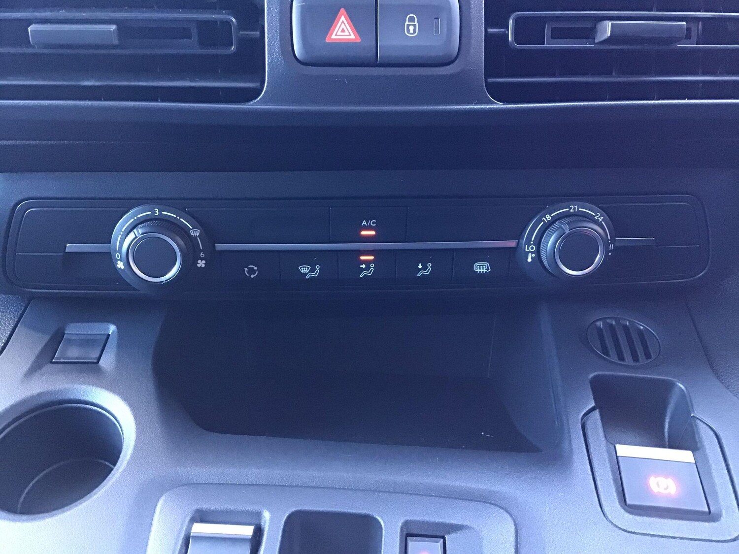 Used Vauxhall Combo 2025 for sale - 77214852: Photo 25