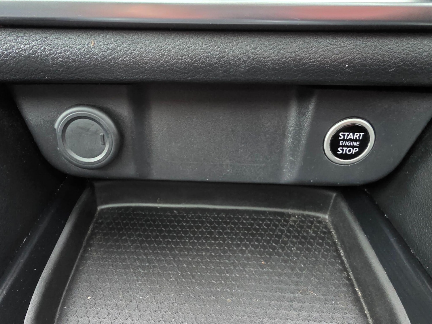 Used Nissan Qashqai for sale - 77425250: Photo 27