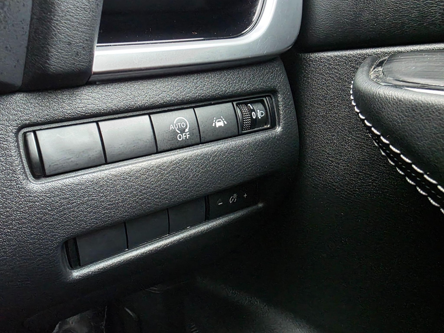 Used Nissan Qashqai for sale - 77425250: Photo 30