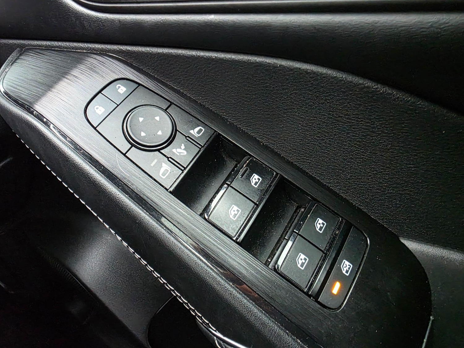 Used Nissan Qashqai for sale - 77425250: Photo 31