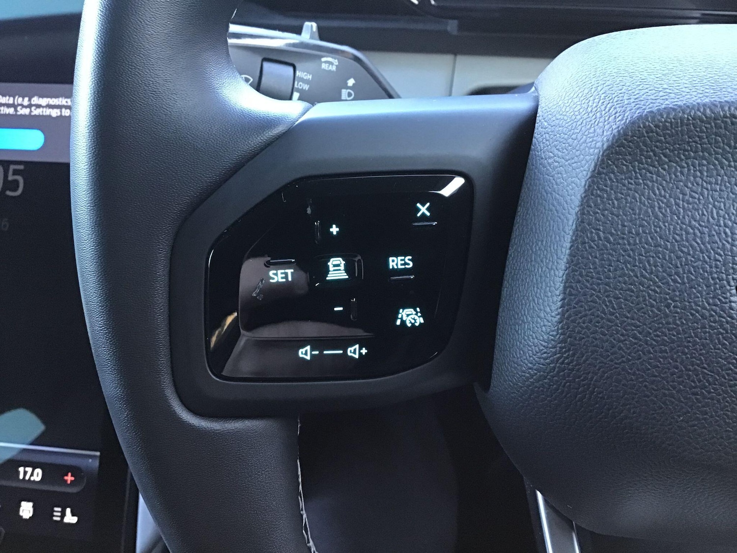 Used Ford Explorer 2024 for sale - 77400593: Photo 14