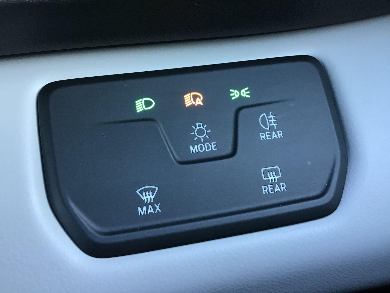 Used Ford Explorer 2024 for sale - 77400593: Photo 22