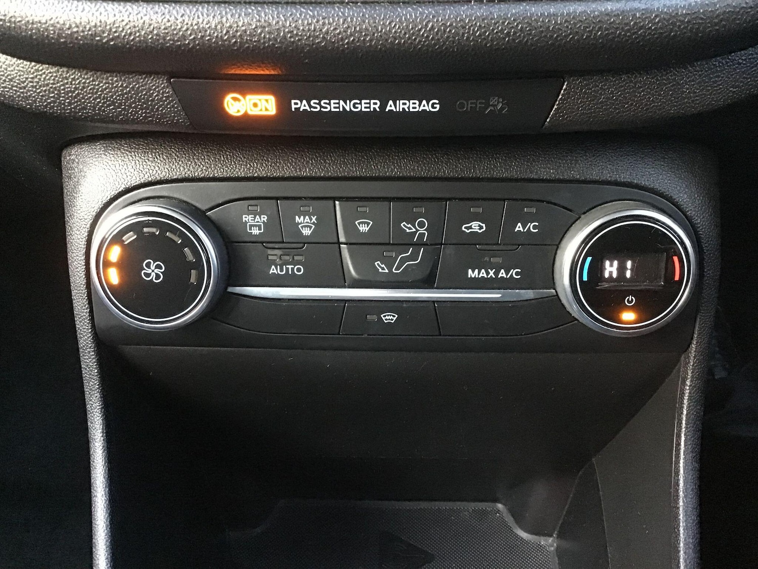 Used Ford Fiesta 2018 for sale - 76898287: Photo 23