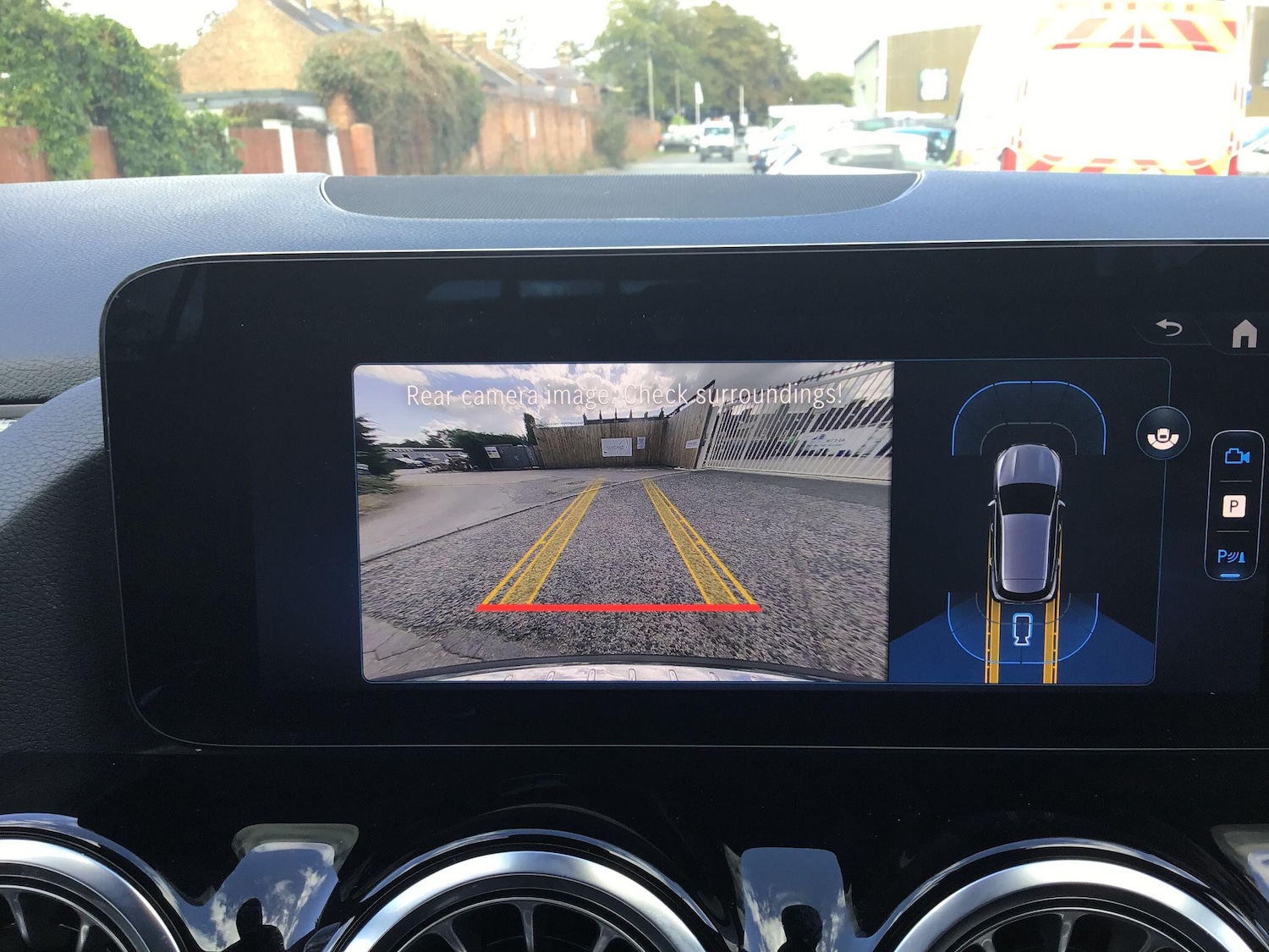 Used Mercedes-Benz GLA 2024 for sale - 76294662: Photo 23