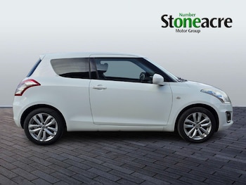 Used Suzuki Swift 2015 for sale - 77633305: Photo
