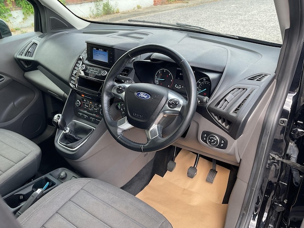 Used Ford Tourneo Connect 2022 for sale - 75600126: Photo 9