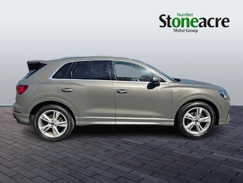 Used Audi Q3 2021 for sale - 78292060: Photo