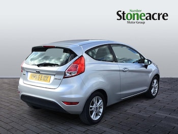 Used Ford Fiesta 2015 for sale - 75927513: Photo