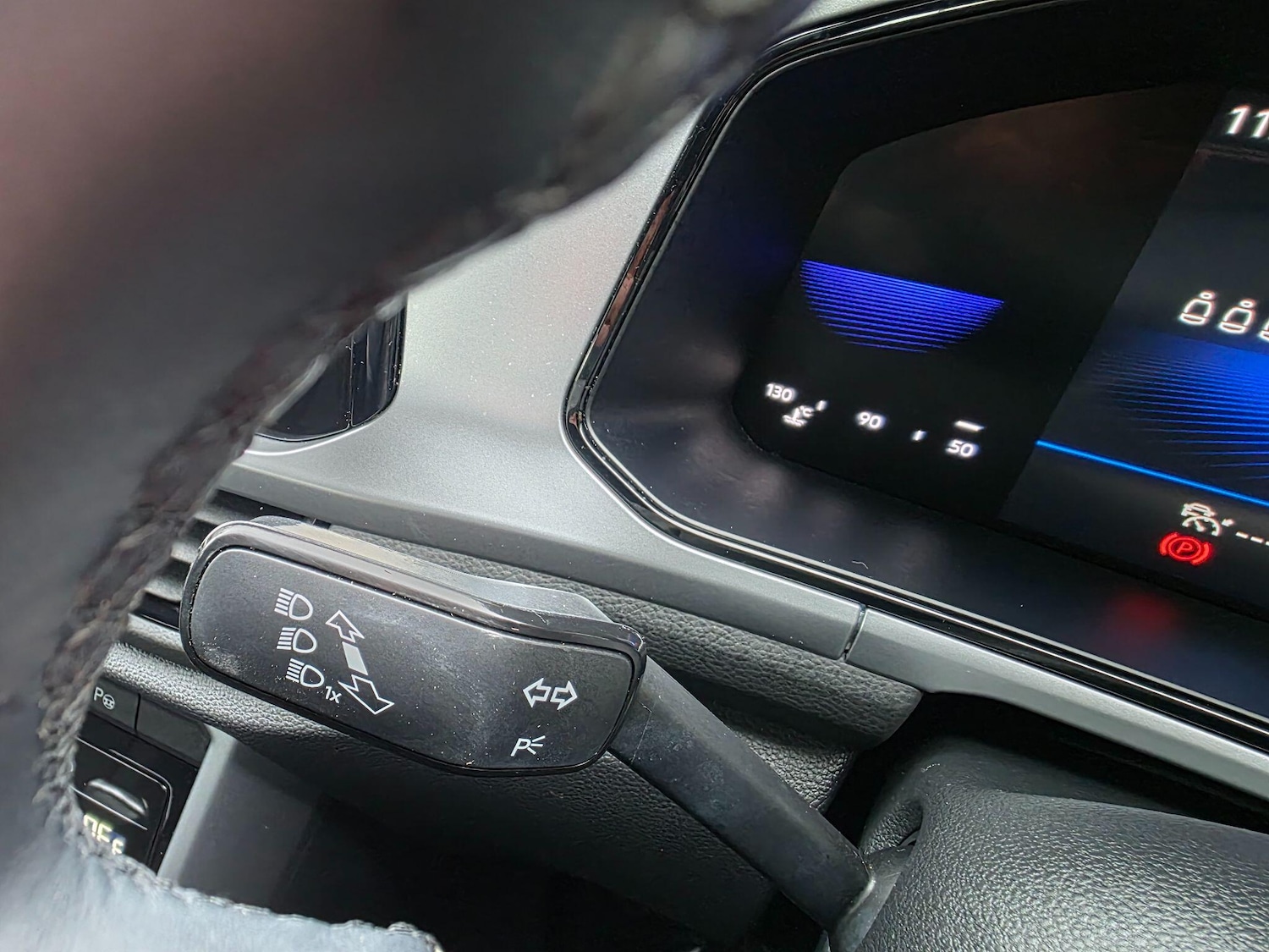 Used Volkswagen T-Roc for sale - 77290776: Photo 18