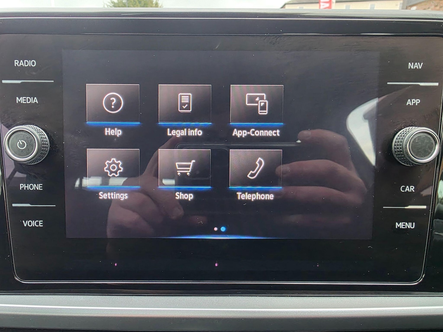 Used Volkswagen T-Roc for sale - 77290776: Photo 21