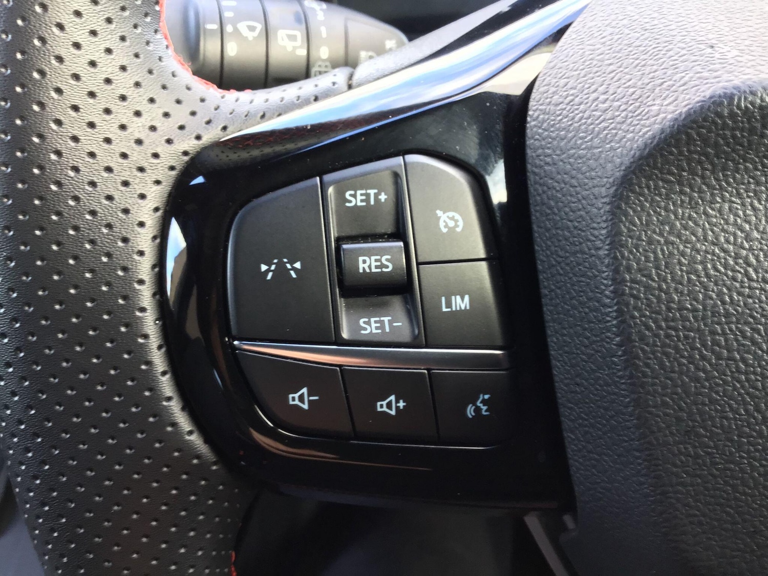 Used Ford Puma 2025 for sale - 76408361: Photo 16