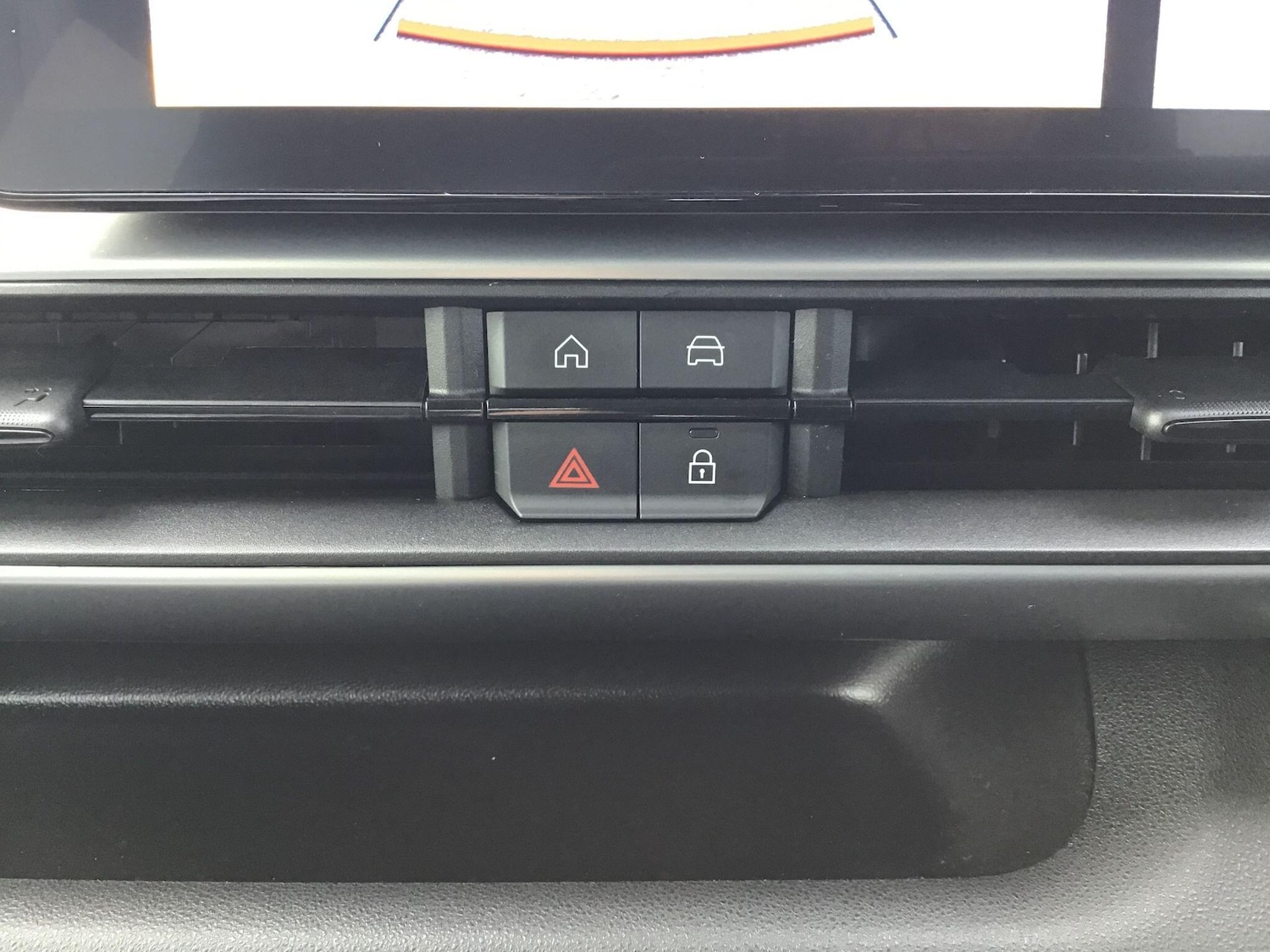 Used Jeep Avenger 2024 for sale - 75740839: Photo 25