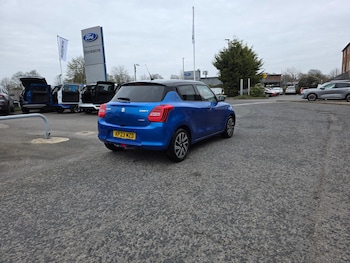 Used Suzuki Swift 2023 for sale - 78086714: Photo