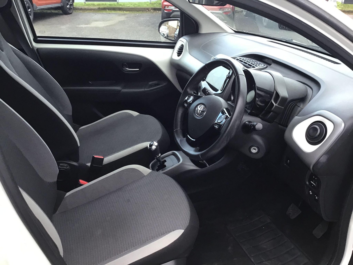 Used Toyota AYGO 2021 for sale - 77191444: Photo 12