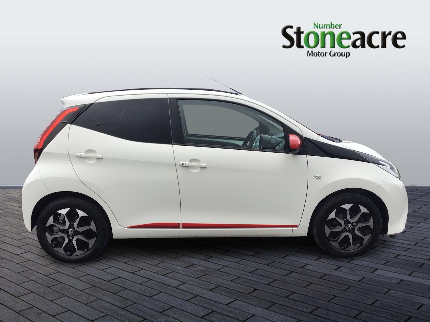 Used Toyota AYGO 2021 for sale - 77191444: Photo 2