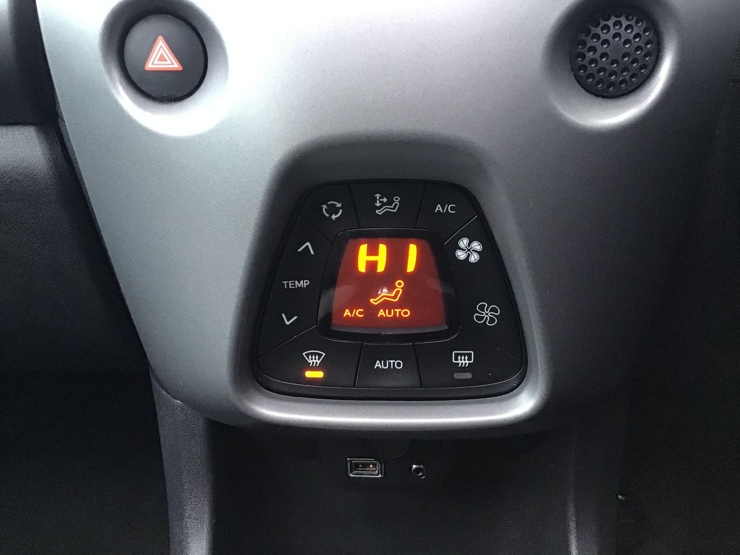 Used Toyota AYGO 2021 for sale - 77191444: Photo 24