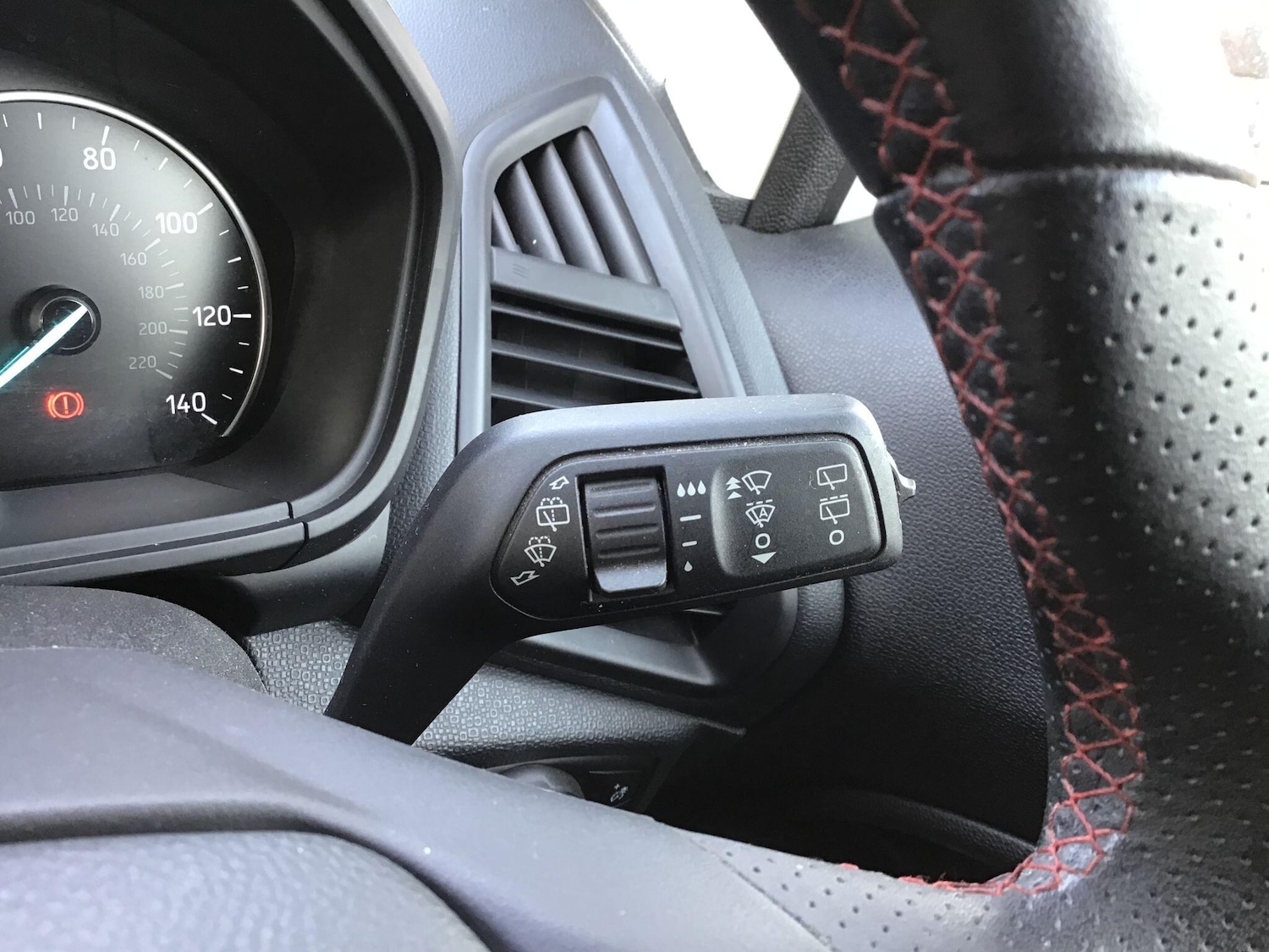 Used Ford Ecosport 2018 for sale - 76886158: Photo 17