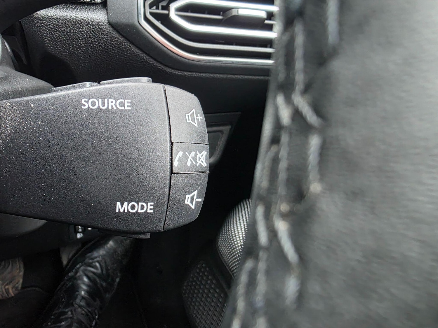 Used Dacia Sandero 2022 for sale - 77454919: Photo 17