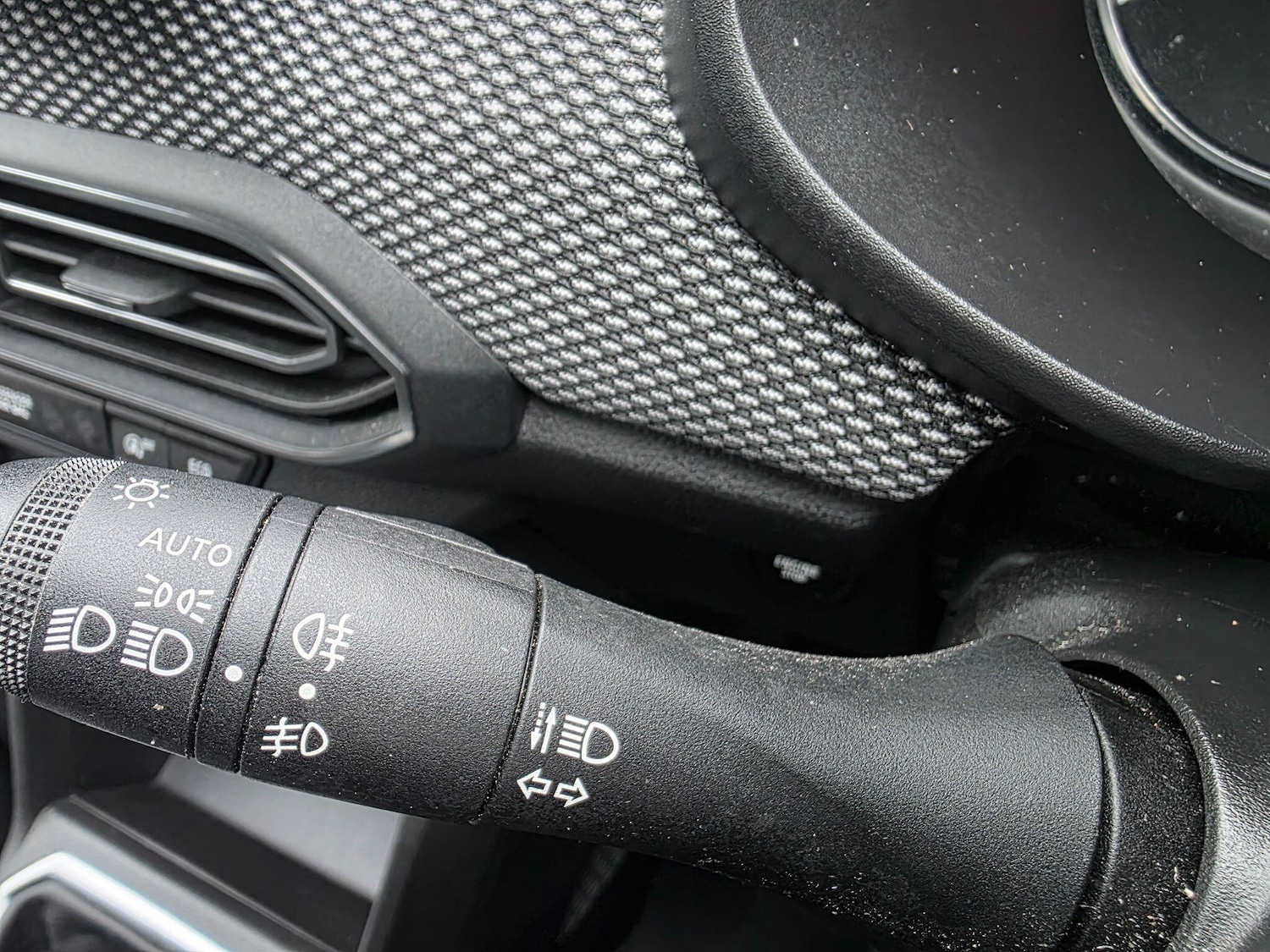 Used Dacia Sandero 2022 for sale - 77454919: Photo 19