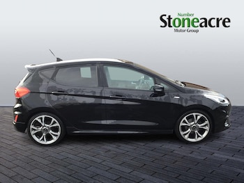 Used Ford Fiesta 2021 for sale - 76456636: Photo