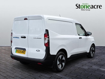 Used Ford Transit Courier 2025 for sale - 79412414: Photo
