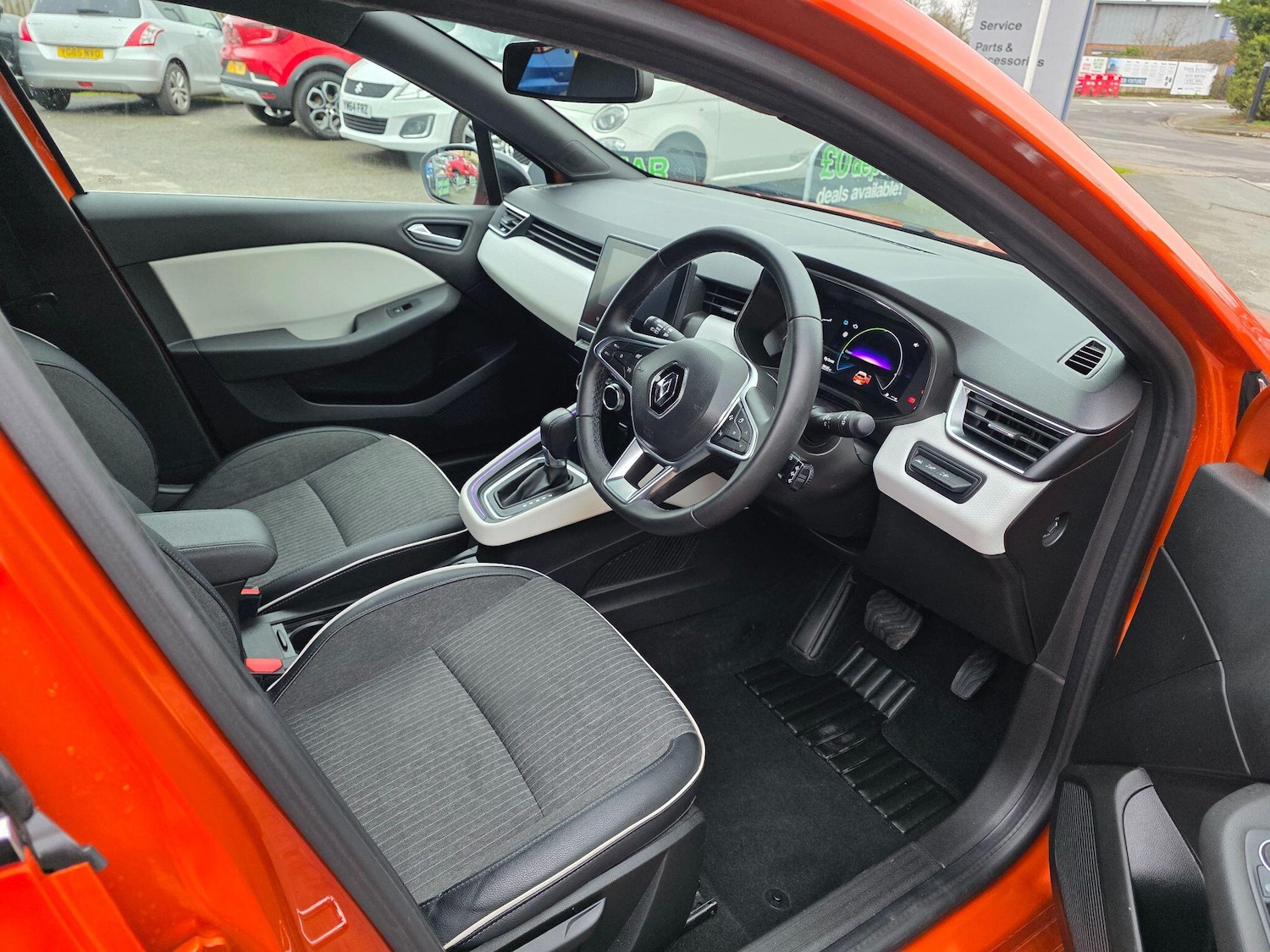 Used Renault Clio 2022 for sale - 77783990: Photo 12