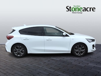 Used Ford Focus 2023 for sale - 75756359: Photo