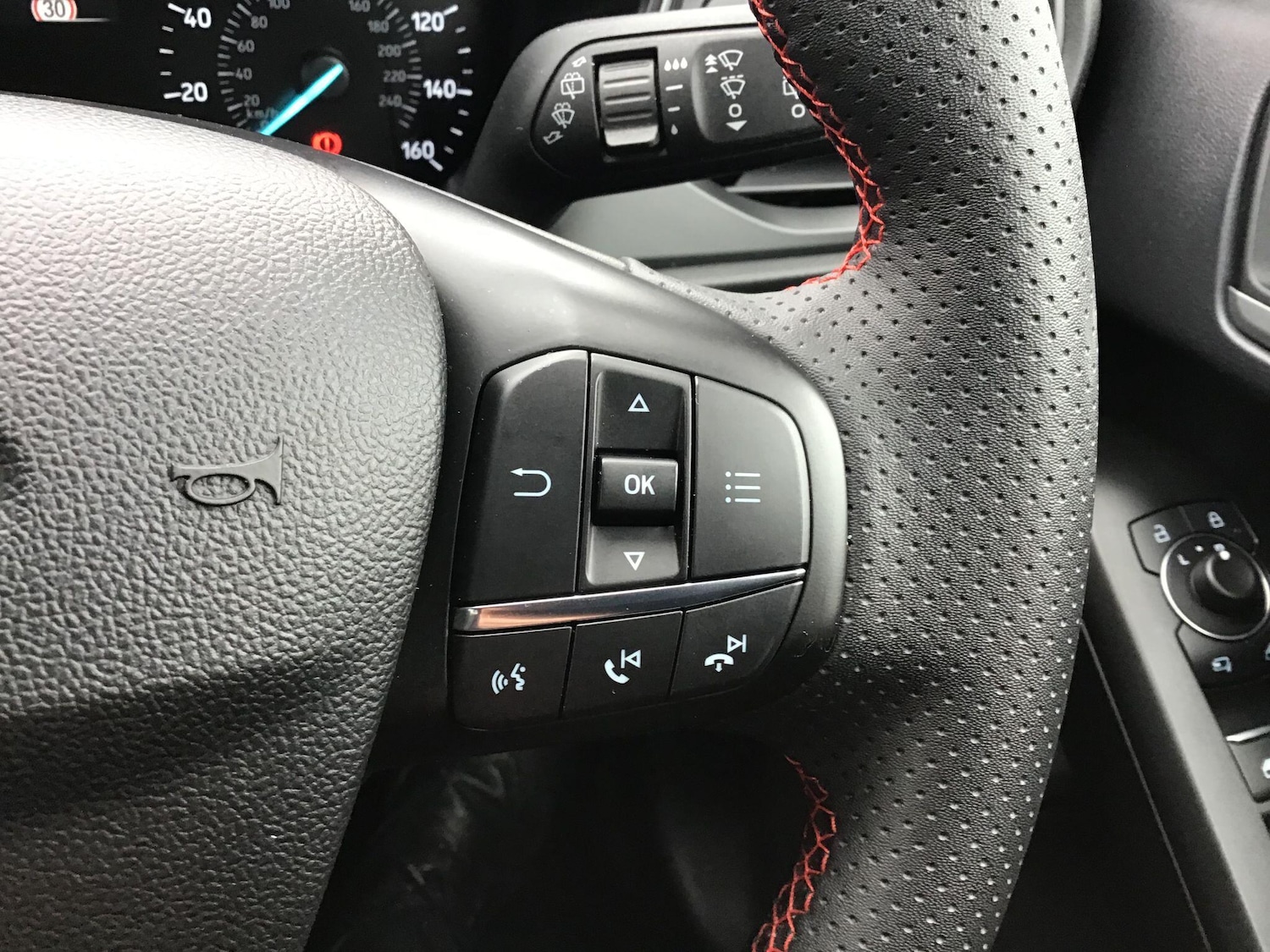 Used Ford Focus 2022 for sale - 76179879: Photo 16