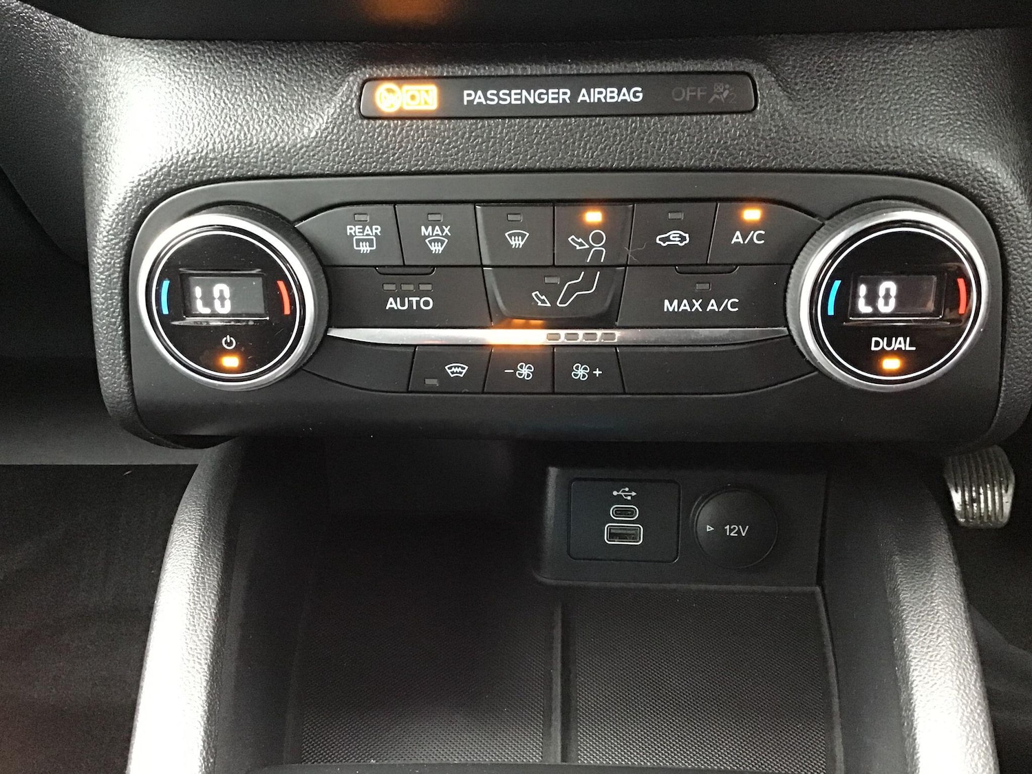 Used Ford Focus 2022 for sale - 76179879: Photo 24