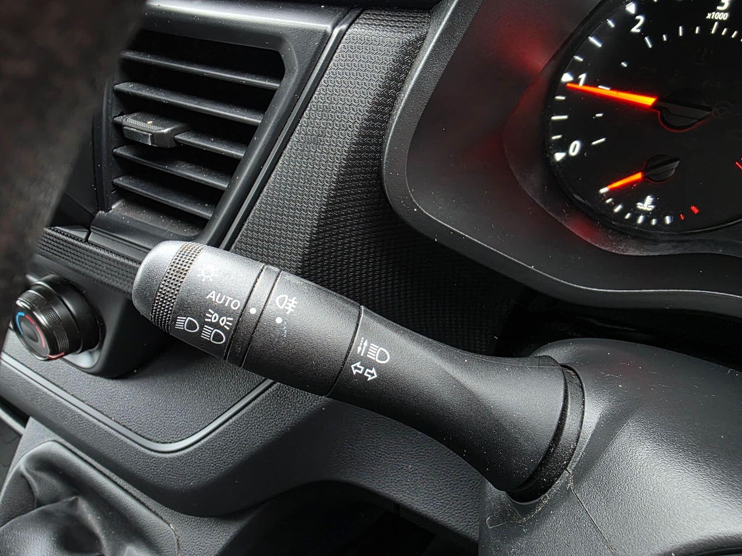 Used Renault Trafic 2022 for sale - 77191195: Photo 14