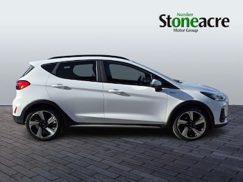 Used Ford Fiesta 2023 for sale - 77992940: Photo