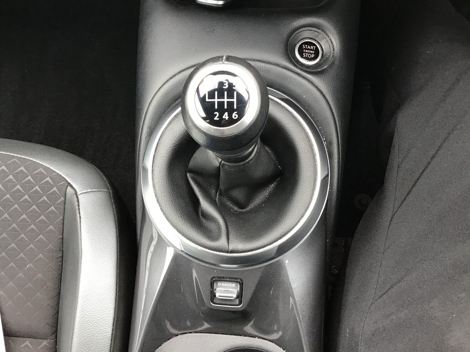 Used Nissan Juke 2023 for sale - 75928061: Photo 25