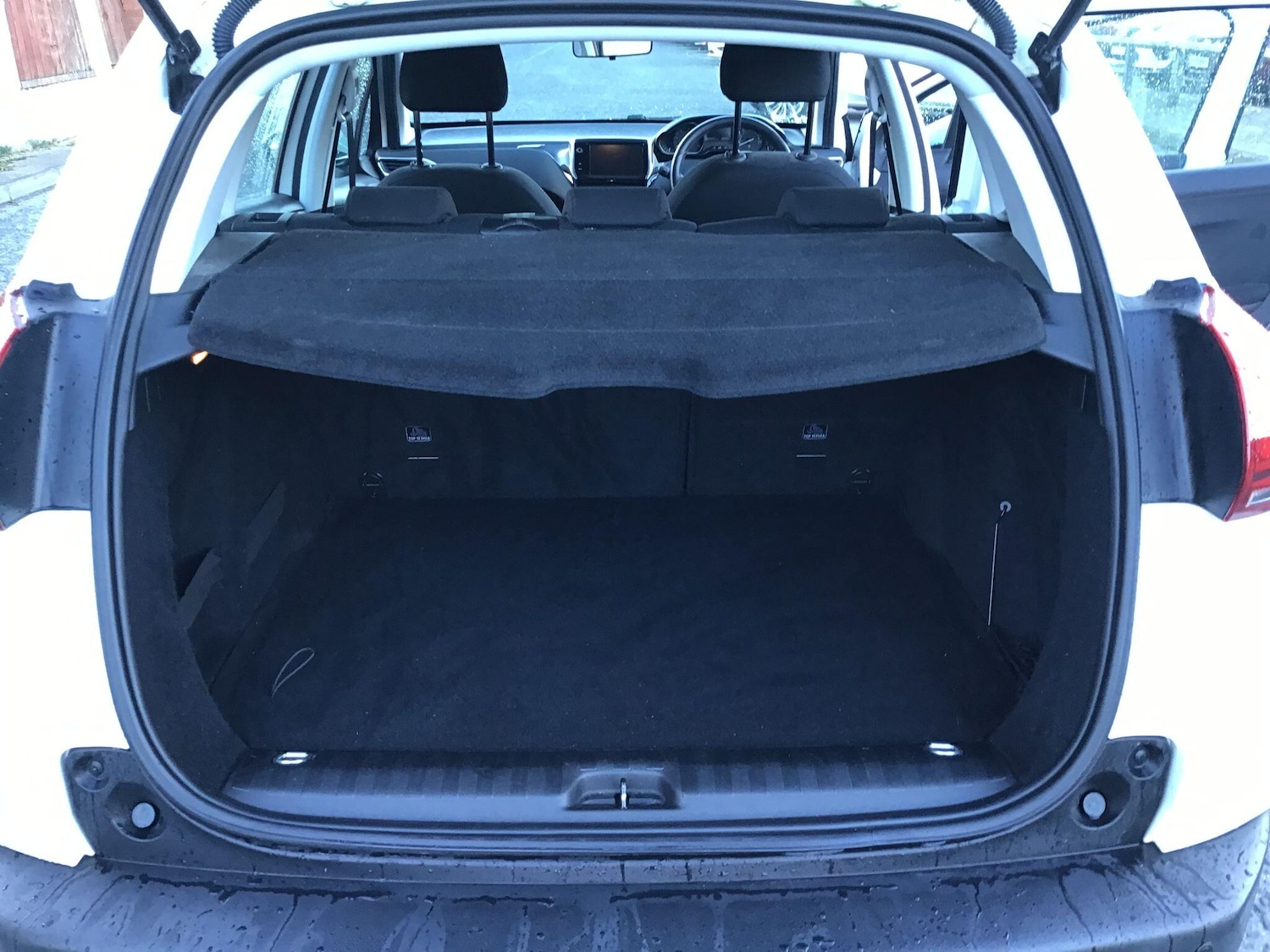 Used Peugeot 2008 2017 for sale - 76179334: Photo 10