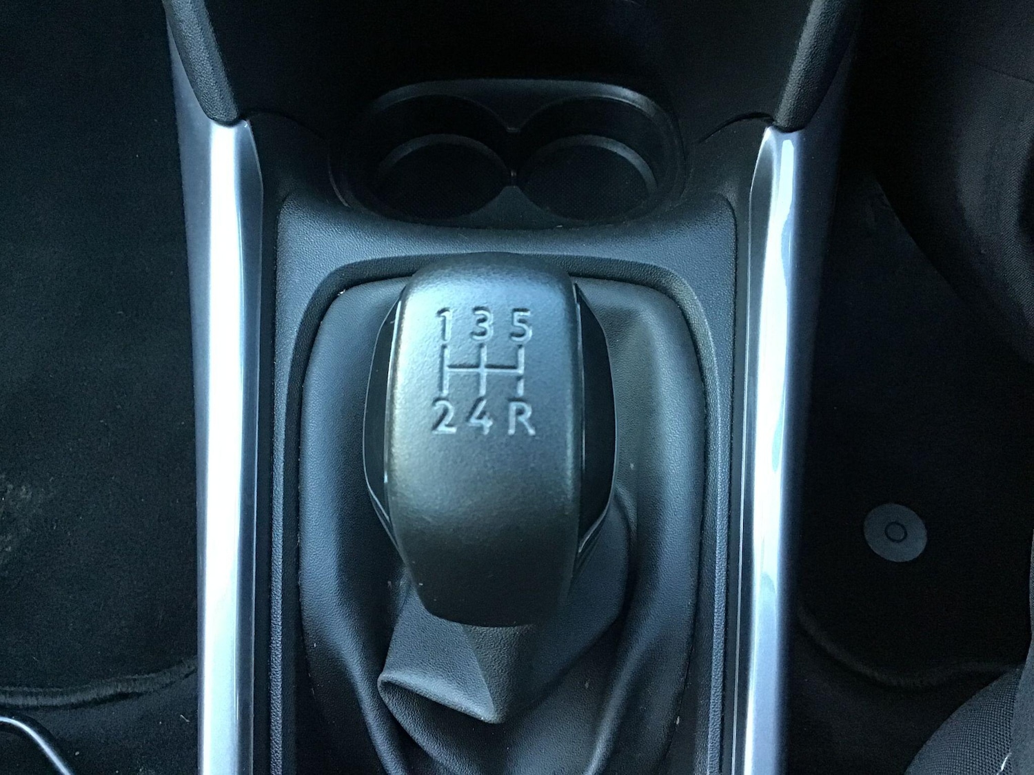 Used Peugeot 2008 2017 for sale - 76179334: Photo 20