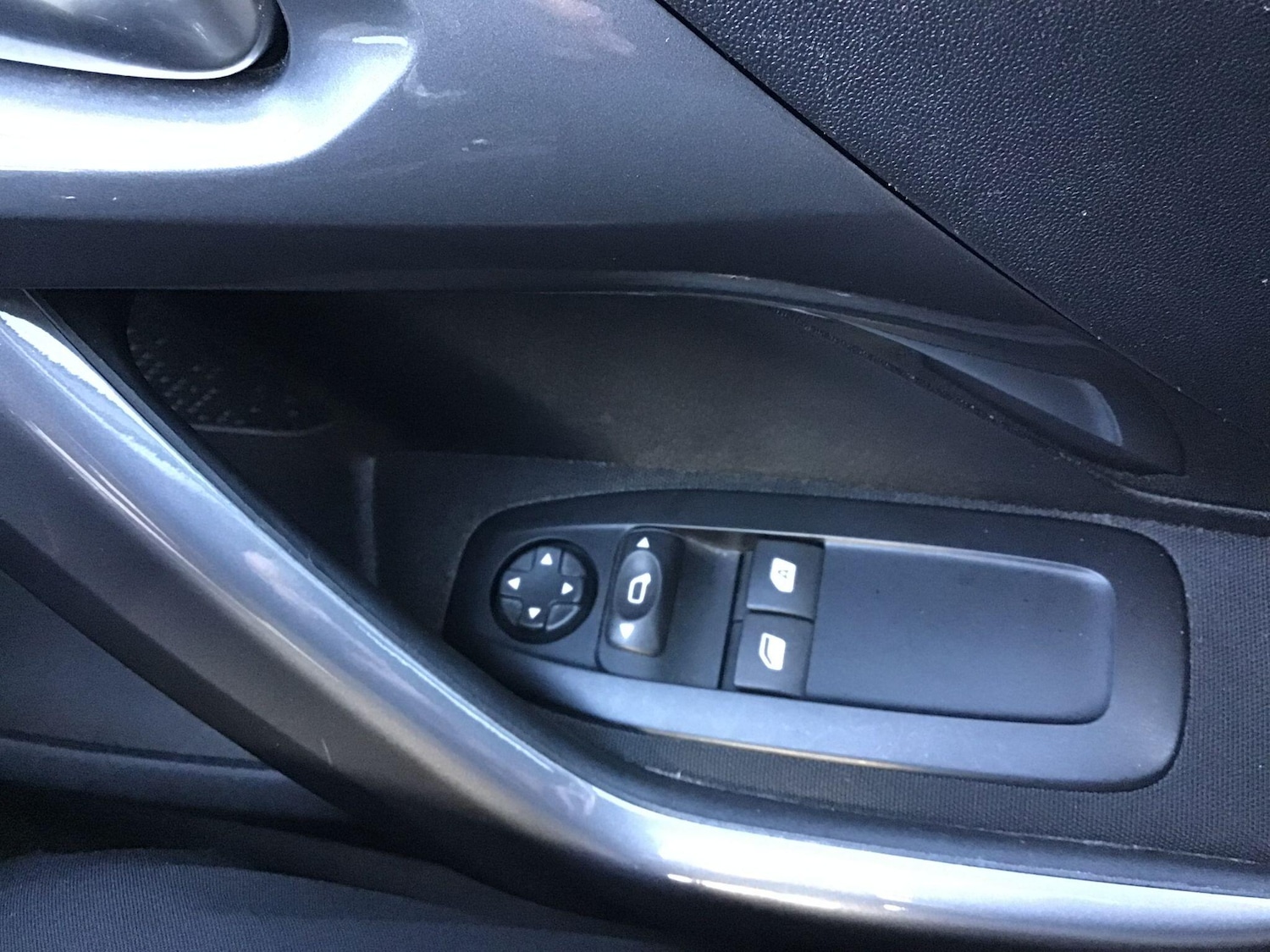Used Peugeot 2008 2017 for sale - 76179334: Photo 22