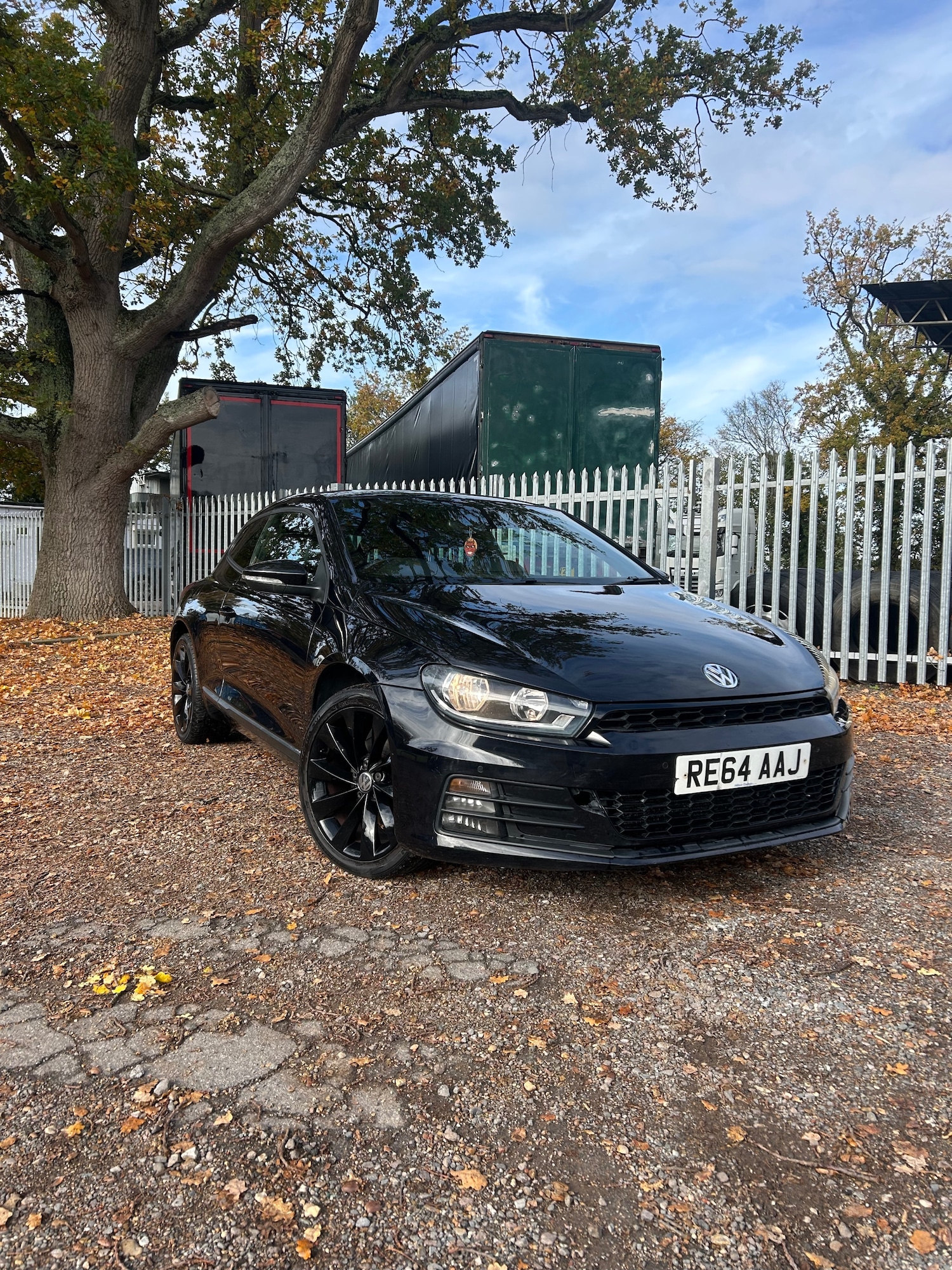 Used Volkswagen Scirocco 2014 for sale - 76377153: Photo 1