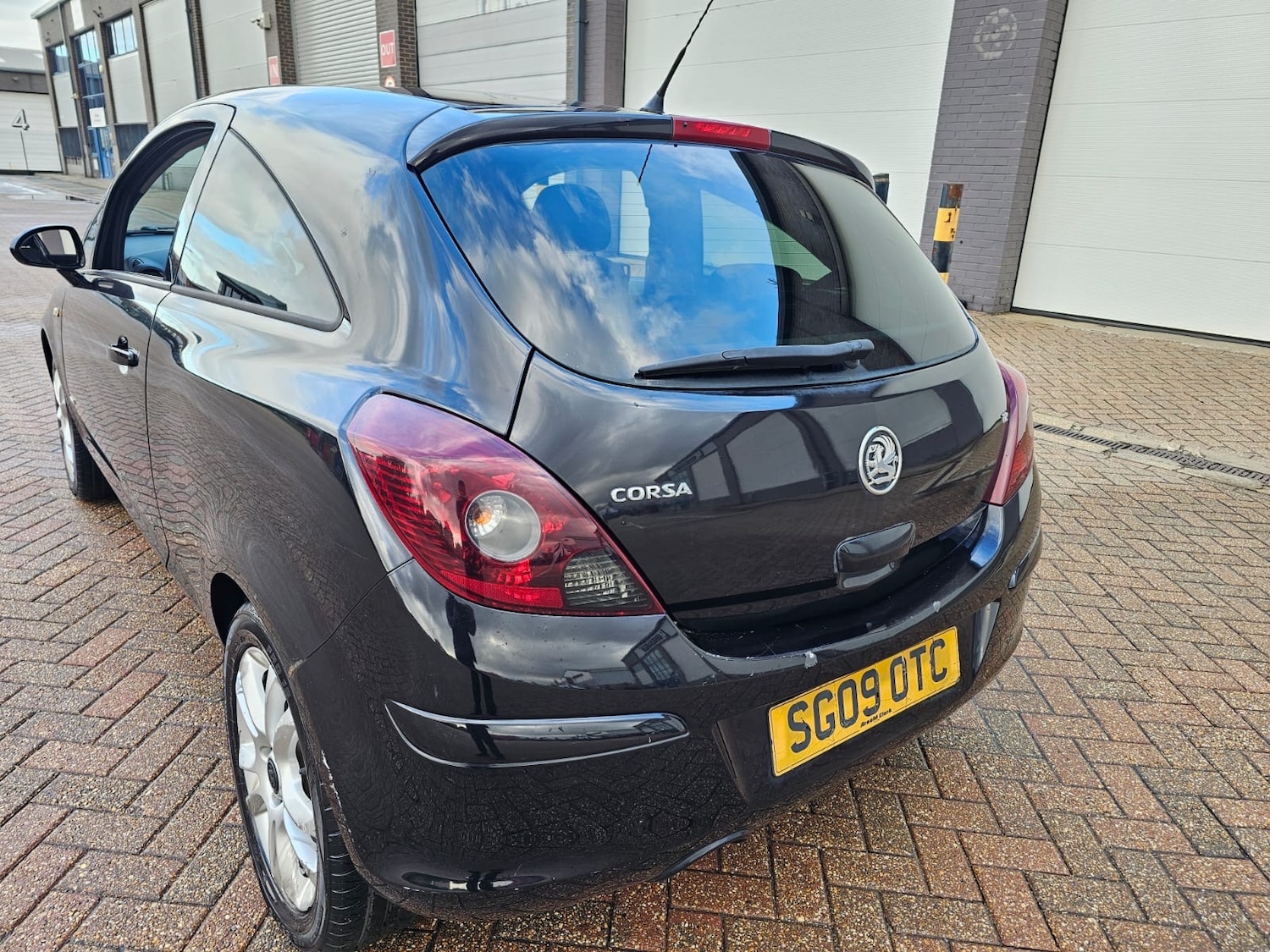 Used Vauxhall Corsa 2009 for sale - 76377152: Photo 20